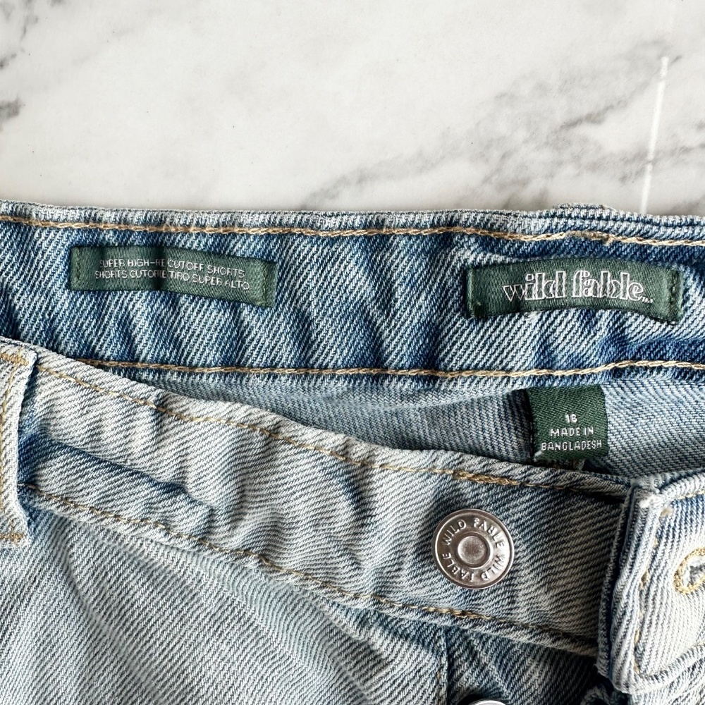 Wild Fable Super High Rise Cut-off Denim Shorts 16 - Picture 4 of 6